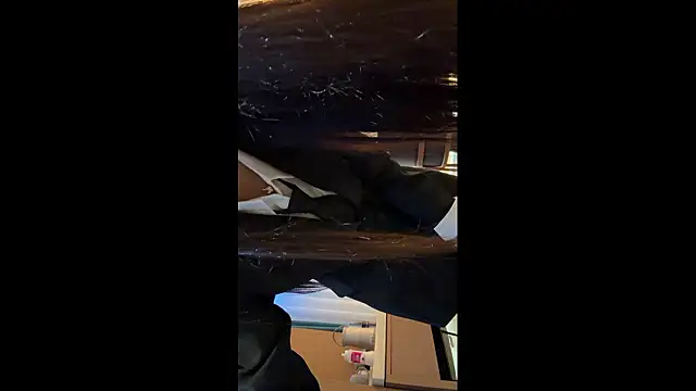 xiaowan x online show from March 24, 2026, 3:23 pm