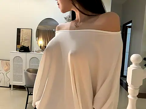 Snapshot of xiaowan_x chatting on October 2, 2025, 7:45 am xiaowan x online show from October 2, 2025, 7:45 am