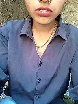 Snapshot of Hotty_ruvi chatting on October 17, 2025, 6:50 am Hotty ruvi online show from October 17, 2025, 6:50 am