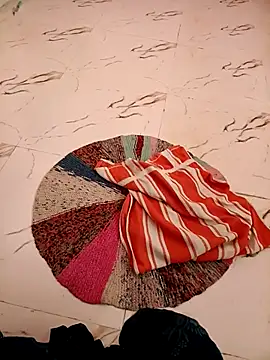 Snapshot of Hotty_ruvi chatting on October 8, 2025, 6:59 am Hotty ruvi online show from October 8, 2025, 6:59 am