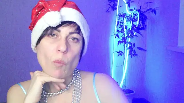 Ashley Brookss online show from December 18, 2025, 6:34 pm