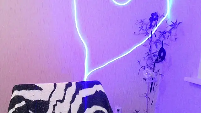 Ashley Brookss online show from November 2, 2025, 9:53 pm