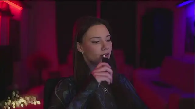 CandyStorm online show from February 6, 2026, 11:23 pm