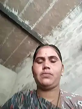 Kalpana Rajput66 online show from October 18, 2025, 9:33 am