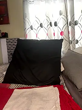 CynnxxxBarb online show from January 8, 2026, 12:33 pm