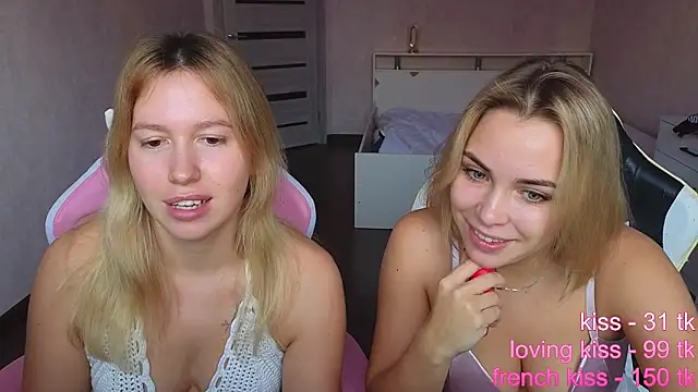 stefany and bettany online show from October 21, 2025, 11:53 am