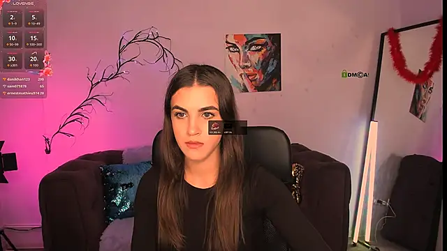 lina fox12 online show from November 12, 2025, 1:15 pm