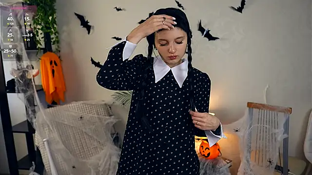 JanellHousen online show from October 31, 2025, 5:26 am