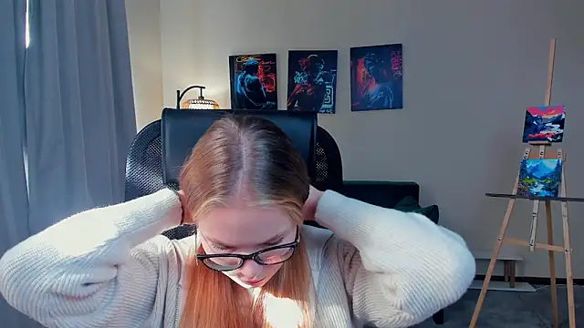 LibbyVenzeio online show from October 1, 2025, 7:35 am