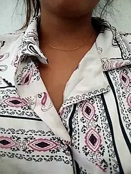 PEEHU-50 online show from April 21, 2026, 1:53 am