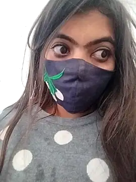 Snapshot of PEEHU-50 chatting on November 7, 2025, 1:32 am PEEHU-50 online show from November 7, 2025, 1:32 am