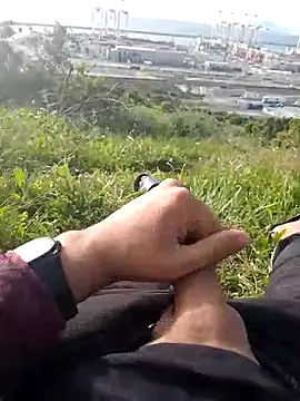 eroer20 online show from April 20, 2026, 5:14 pm