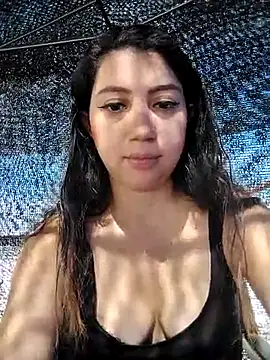 Snapshot of julietta_maxi chatting on October 5, 2025, 1:35 pm julietta maxi online show from October 5, 2025, 1:35 pm