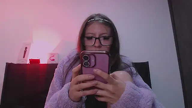 stiven 1  online show from November 10, 2025, 10:48 pm