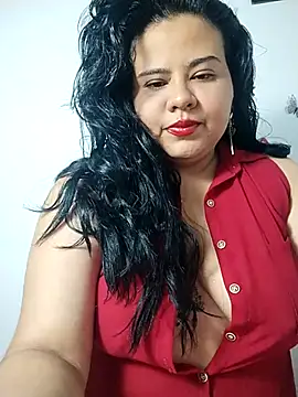 Tania cruz  online show from December 18, 2025, 4:17 am