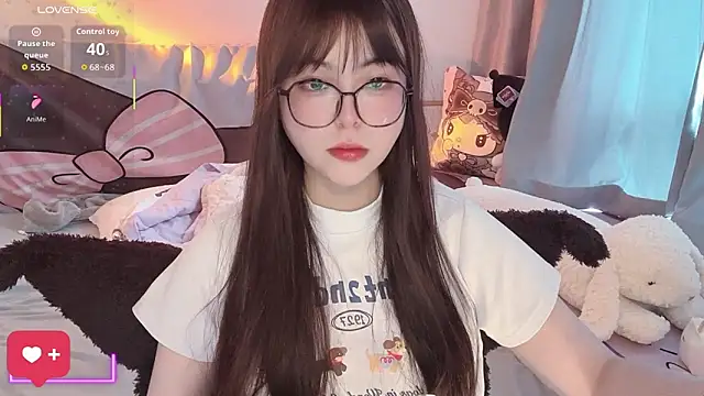 xiaoman-1 online show from October 19, 2025, 8:06 am