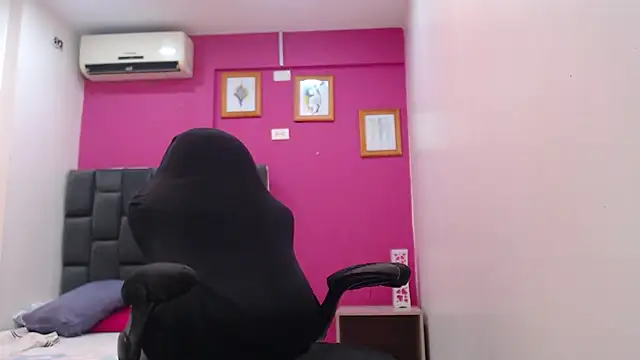 Juan FelipeX01 online show from October 25, 2025, 3:34 pm