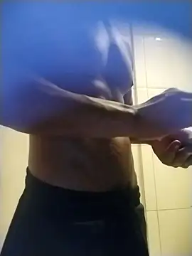 Snapshot of favelaboy10 chatting on February 13, 2026, 8:58 am favelaboy10 online show from February 13, 2026, 8:58 am