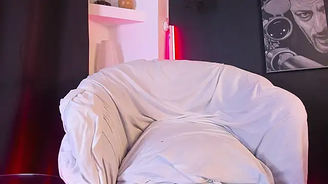 cloemorningstar online show from December 19, 2025, 8:00 pm