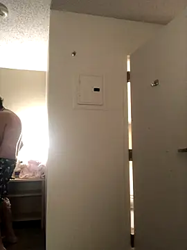 hoociedaddy24 online show from December 5, 2025, 5:00 pm