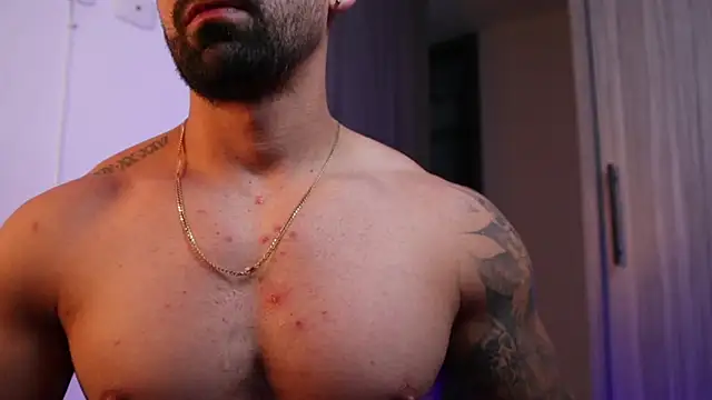 Snapshot of SOY_MIKE chatting on November 1, 2025, 3:13 am SOY MIKE online show from November 1, 2025, 3:13 am