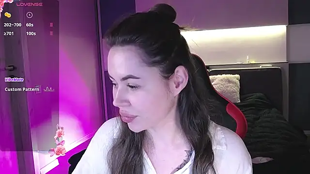 Snapshot of AlmaryKim chatting on January 14, 2025, 7:21 pm AlmaryKim online show from January 14, 2025, 7:21 pm