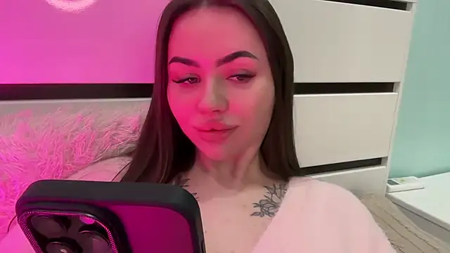 Snapshot of AlmaryKim chatting on March 20, 2025, 12:51 am AlmaryKim online show from March 20, 2025, 12:51 am