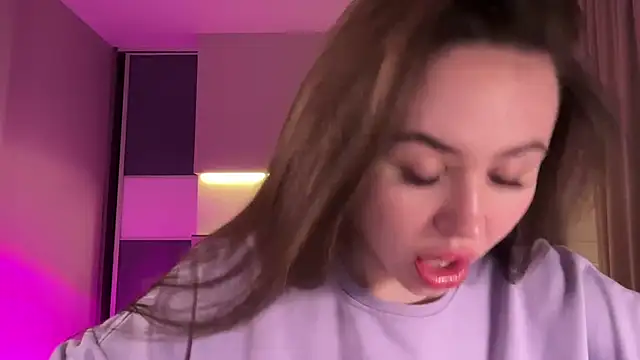 Snapshot of AlmaryKim chatting on February 5, 2025, 7:53 pm AlmaryKim online show from February 5, 2025, 7:53 pm