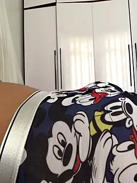 Snapshot of khonglongvong86 chatting on October 2, 2025, 5:44 am khonglongvong86 online show from October 2, 2025, 5:44 am