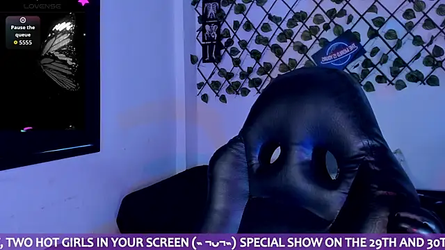 Snapshot of Kora_Red69 chatting on May 26, 2026, 2:37 pm Kora Red69 online show from May 26, 2026, 2:37 pm