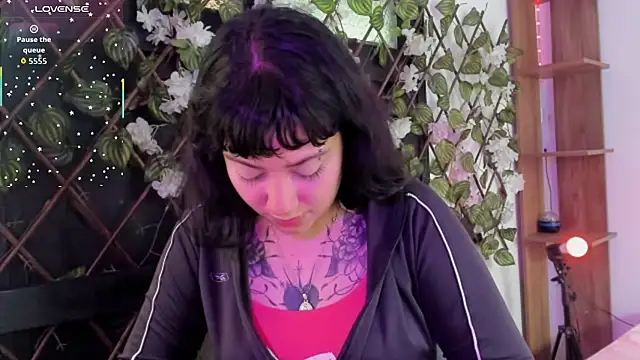 Kora Red69 online show from April 17, 2026, 8:22 pm