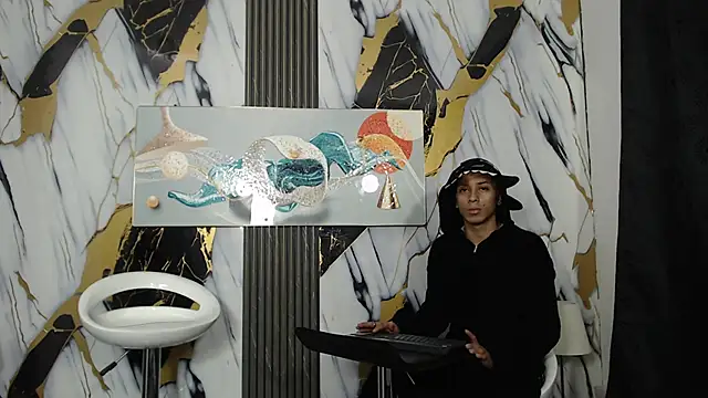 VERY HOT GUYS online show from March 26, 2026, 1:26 am