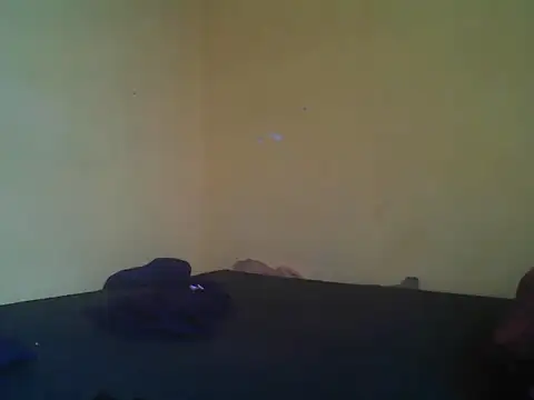 Snapshot of RzShow chatting on October 6, 2025, 9:21 am RzShow online show from October 6, 2025, 9:21 am
