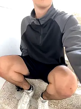 LiamMyst online show from November 17, 2025, 4:22 pm