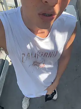 LiamMyst online show from April 14, 2026, 2:33 pm