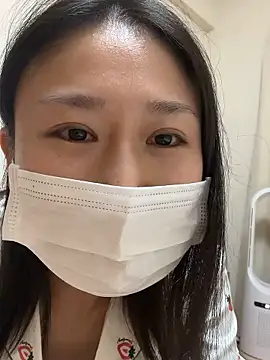 Snapshot of mia2_jp chatting on November 4, 2025, 10:52 am mia2 jp online show from November 4, 2025, 10:52 am