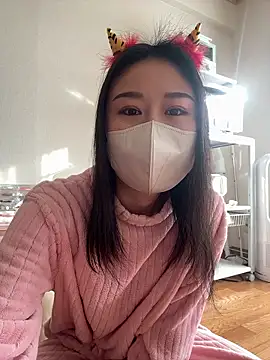 mia2 jp online show from February 2, 2026, 11:37 pm