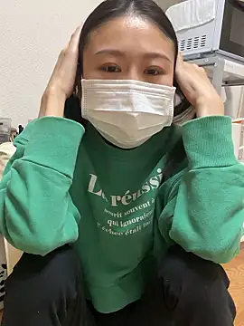 Snapshot of mia2_jp chatting on November 3, 2025, 12:38 am mia2 jp online show from November 3, 2025, 12:38 am