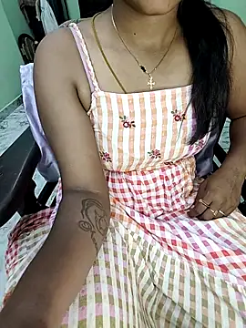 tamil thaara03 online show from April 12, 2026, 6:00 pm