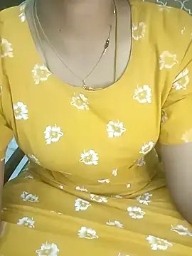 Snapshot of tamil_thaara03 chatting on December 5, 2025, 6:39 pm tamil thaara03 online show from December 5, 2025, 6:39 pm