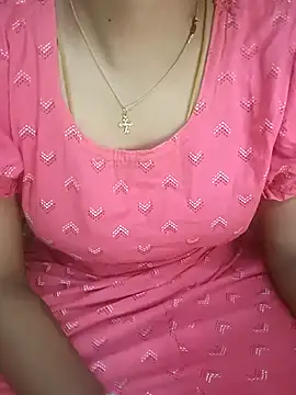 Snapshot of tamil_thaara03 chatting on December 2, 2025, 6:20 pm tamil thaara03 online show from December 2, 2025, 6:20 pm