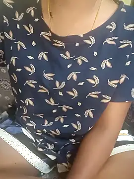 Snapshot of tamil_thaara03 chatting on October 31, 2025, 6:26 pm tamil thaara03 online show from October 31, 2025, 6:26 pm