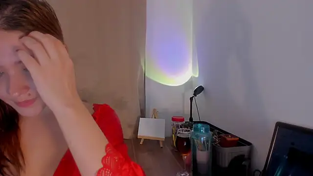 AmaruBloom online show from February 15, 2026, 6:14 am