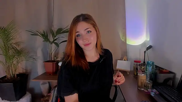 AmaruBloom online show from February 18, 2026, 6:00 am