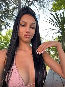 Snapshot of ilariea_girl chatting on July 3, 2026, 1:28 pm ilariea girl online show from July 3, 2026, 1:28 pm