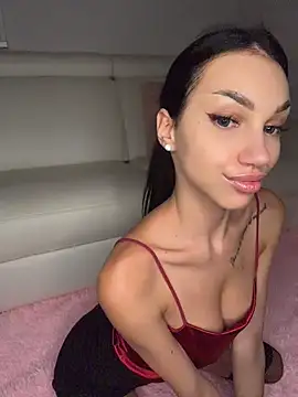 Snapshot of ilariea_girl chatting on July 14, 2026, 2:56 pm ilariea girl online show from July 14, 2026, 2:56 pm