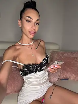 Snapshot of ilariea_girl chatting on July 28, 2026, 3:21 pm ilariea girl online show from July 28, 2026, 3:21 pm