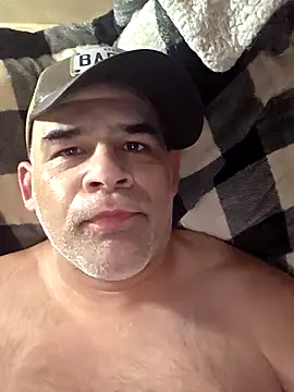 Snapshot of DeeBestEver chatting on February 1, 2026, 11:03 pm DeeBestEver online show from February 1, 2026, 11:03 pm