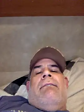 Snapshot of DeeBestEver chatting on February 5, 2026, 10:05 pm DeeBestEver online show from February 5, 2026, 10:05 pm