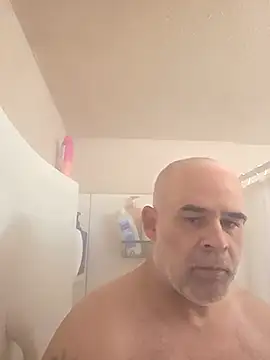 Snapshot of DeeBestEver chatting on February 9, 2026, 6:11 am DeeBestEver online show from February 9, 2026, 6:11 am